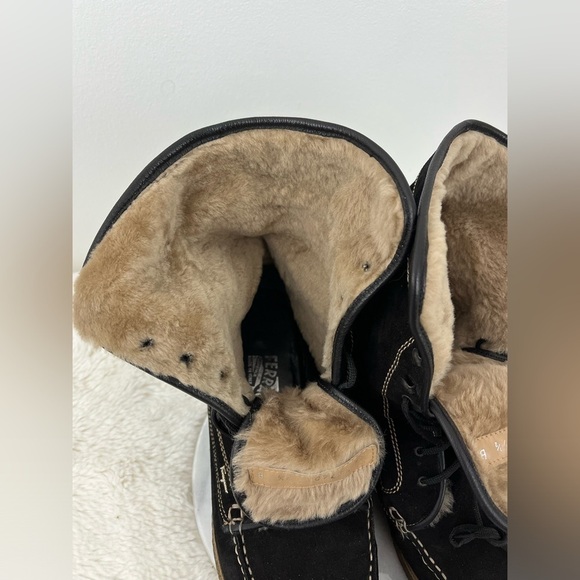 SALVATORE FERRAGAMO black suede booties - Picture 8 of 13